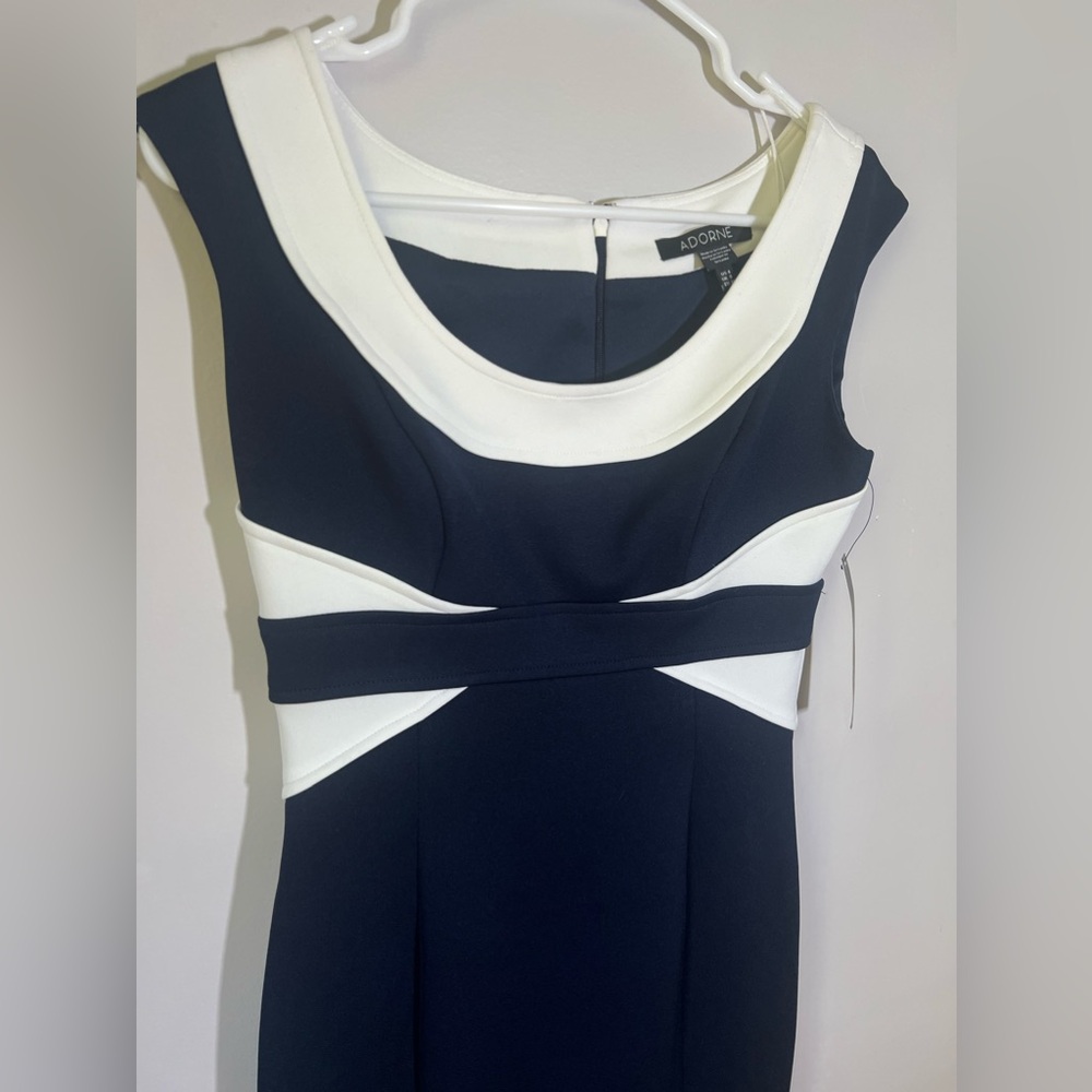 NWT Adorne Color Block Navy & White Dress Women’s Size 4 NEW - Picture 3 of 8